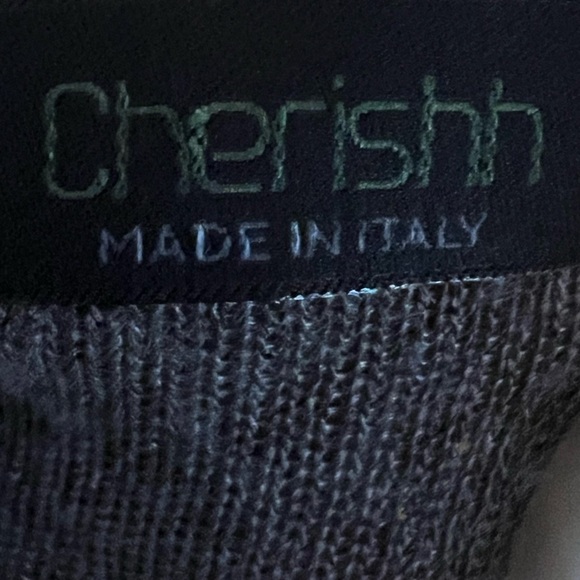 Cherish Tunic - light knit - OS - Picture 14 of 15